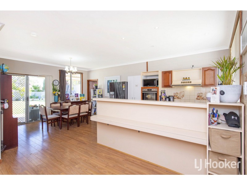 5 Brooking Road, Coodanup WA 6210