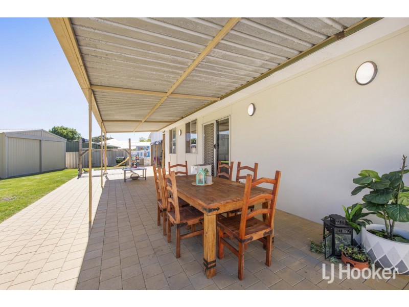 5 Brooking Road, Coodanup WA 6210