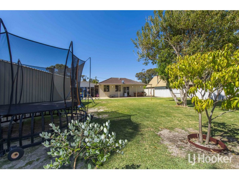 5 Brooking Road, Coodanup WA 6210