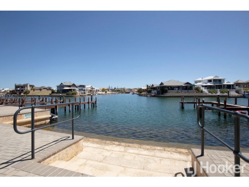 63/20 Apollo Place, Halls Head WA 6210