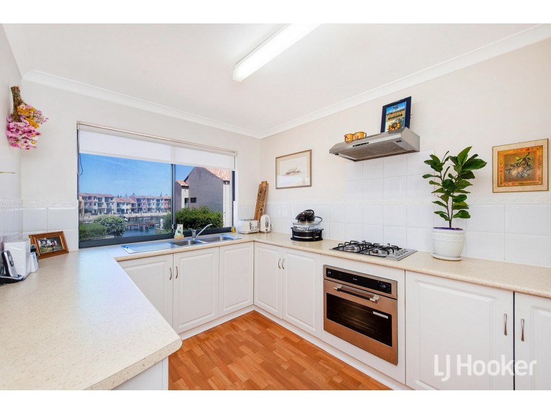 7/69 Westview Parade, Wannanup WA 6210