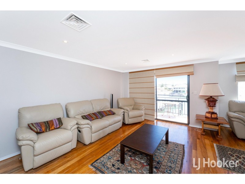 18/7 Village Mews, Wannanup WA 6210