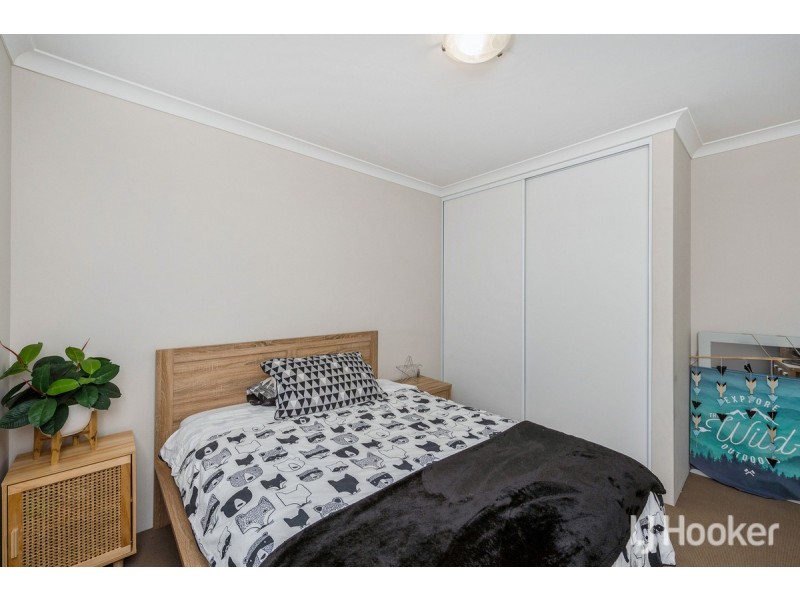 56 Leisure Way, Halls Head WA 6210