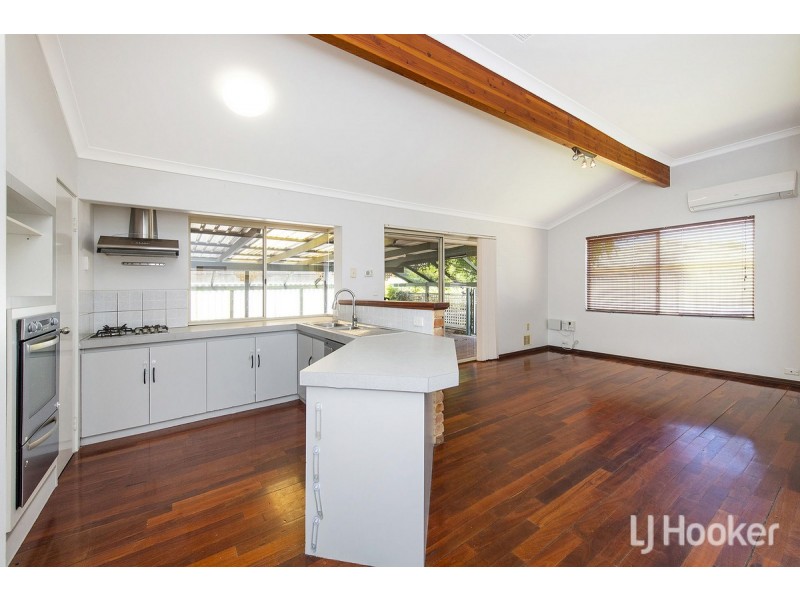 10 Killarney Retreat, Meadow Springs WA 6210