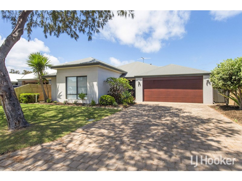 6 Honeydew Trail, Wannanup WA 6210