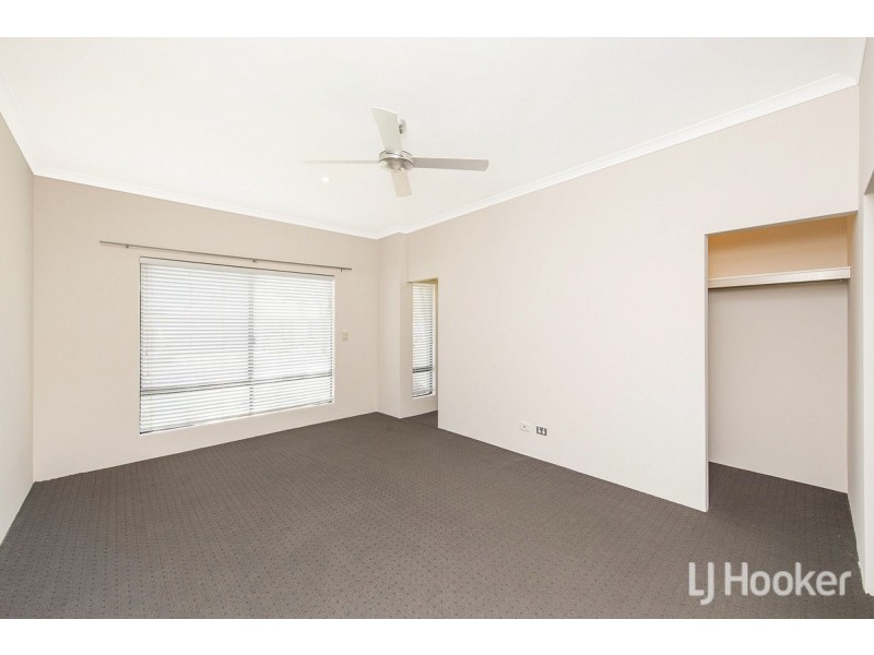 6 Honeydew Trail, Wannanup WA 6210