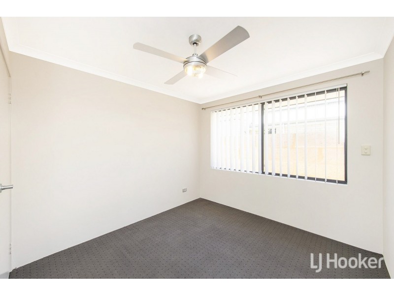 6 Honeydew Trail, Wannanup WA 6210