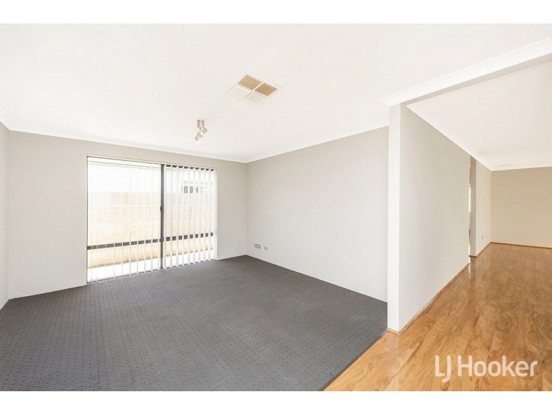 6 Honeydew Trail, Wannanup WA 6210