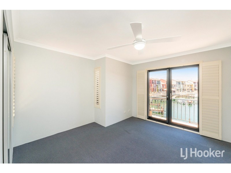 8/69 Westview Parade, Wannanup WA 6210