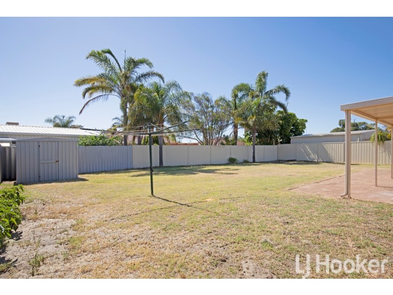 15 Wardell Loop, Dudley Park WA 6210