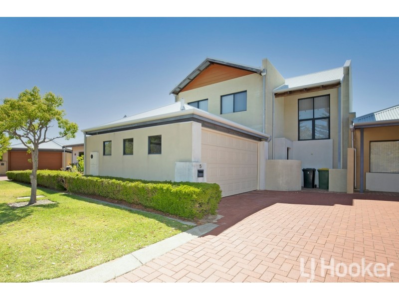 5/3 Piccolo Place, Halls Head WA 6210