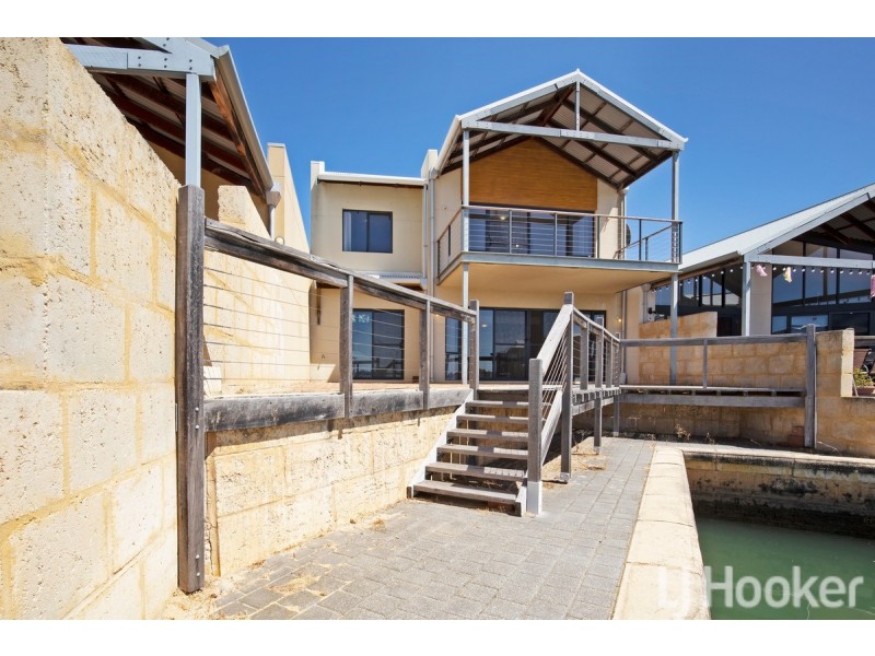 5/3 Piccolo Place, Halls Head WA 6210