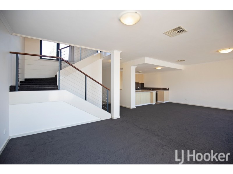 5/3 Piccolo Place, Halls Head WA 6210