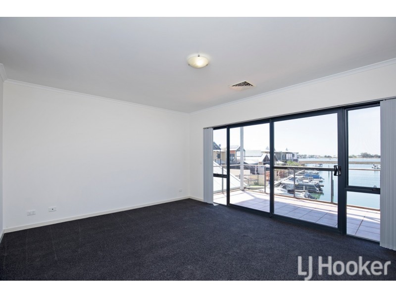 5/3 Piccolo Place, Halls Head WA 6210