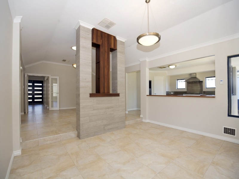 19 Britawast Road, Madora Bay WA 6210