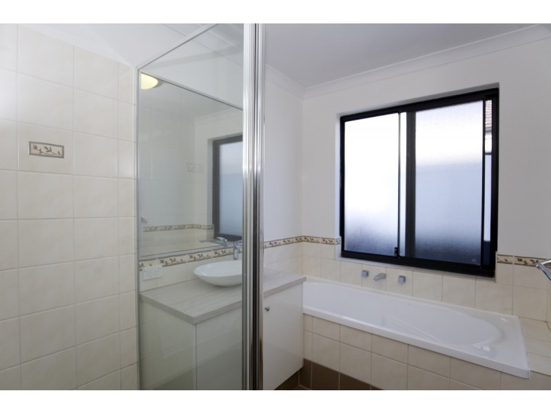 19 Britawast Road, Madora Bay WA 6210