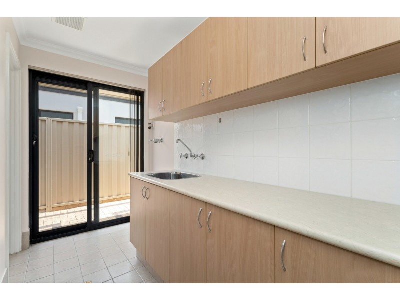 58 Lord Hobart Drive, Madora Bay WA 6210