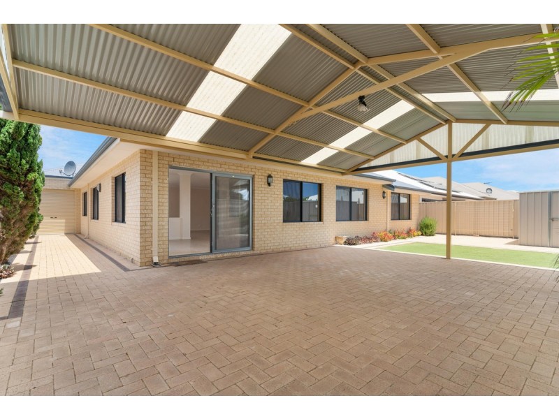 58 Lord Hobart Drive, Madora Bay WA 6210