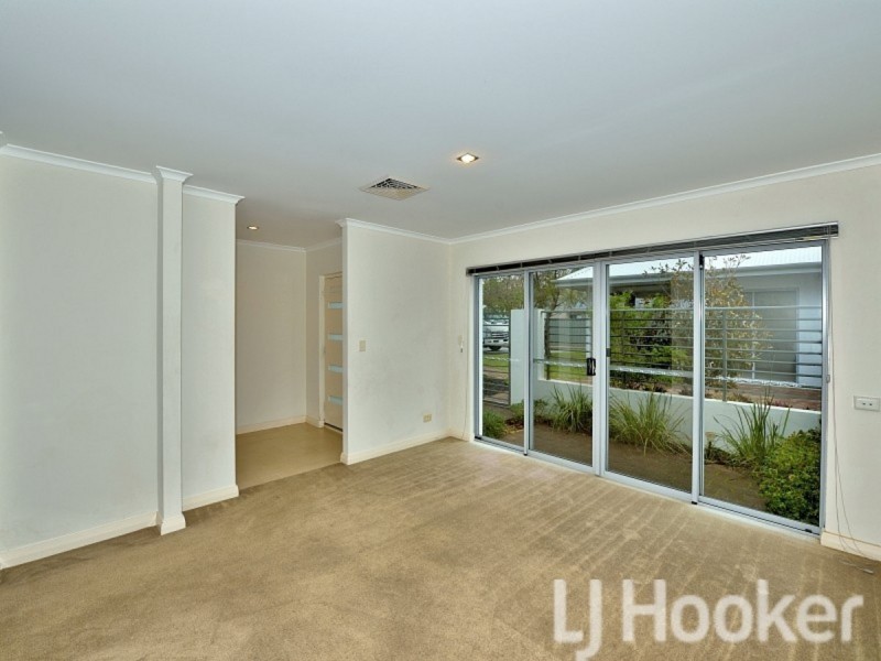 14/5 Bower Drive, Erskine WA 6210