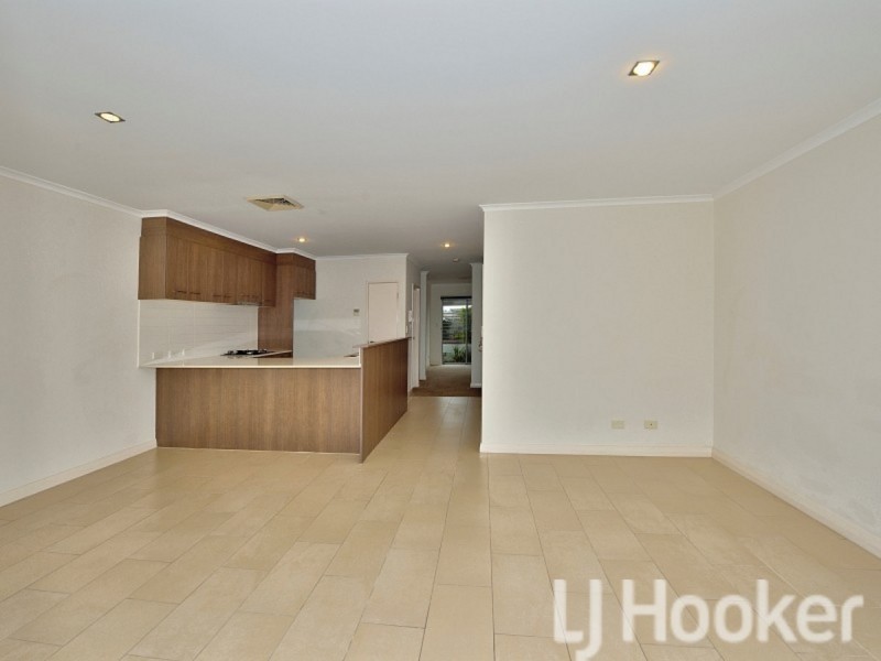 14/5 Bower Drive, Erskine WA 6210