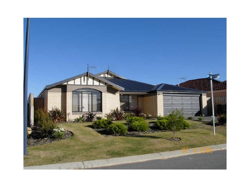 6 Tingle Way, Halls Head WA 6210