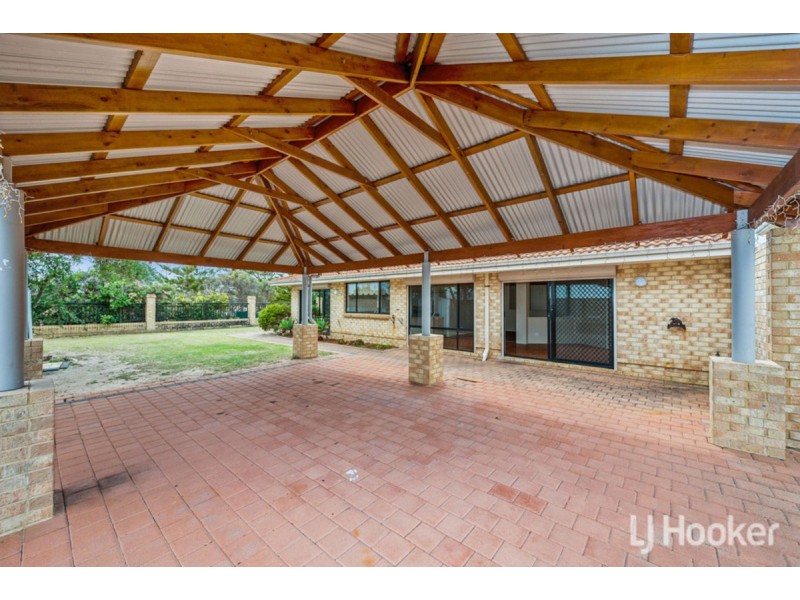 20 Batavia Avenue, Wannanup WA 6210