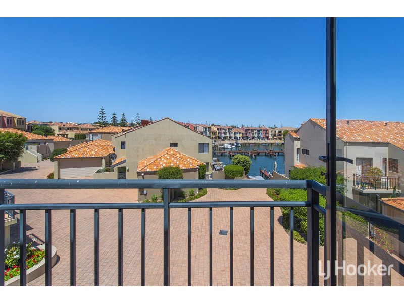 7/69 Westview Parade, Wannanup WA 6210