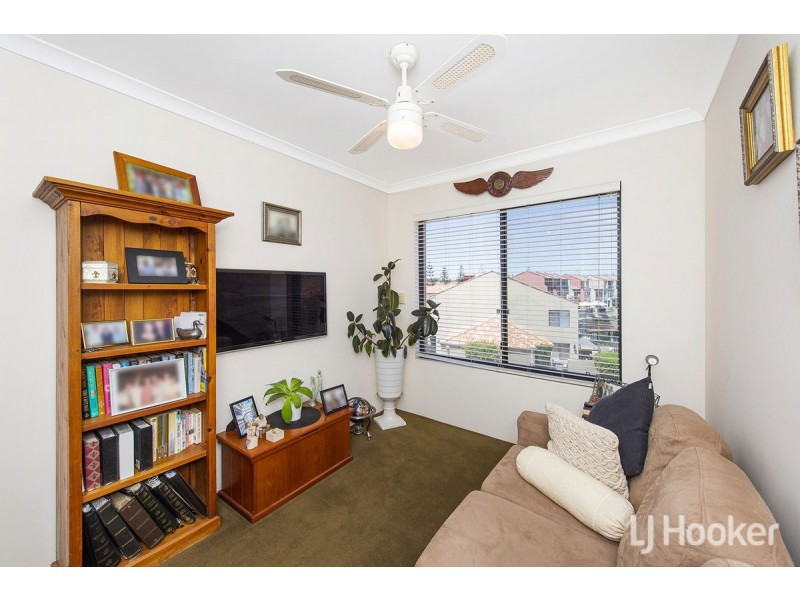 7/69 Westview Parade, Wannanup WA 6210