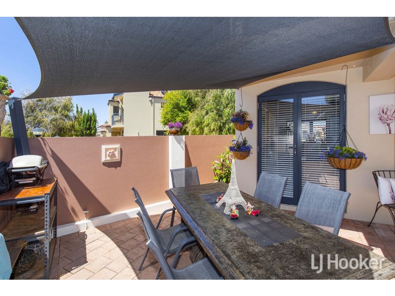 7/69 Westview Parade, Wannanup WA 6210