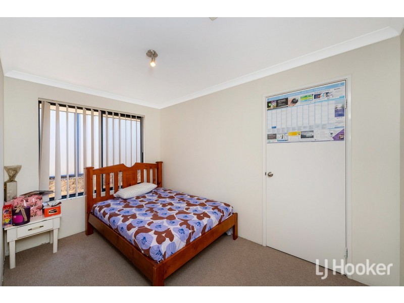 28 Camden Way, Meadow Springs WA 6210