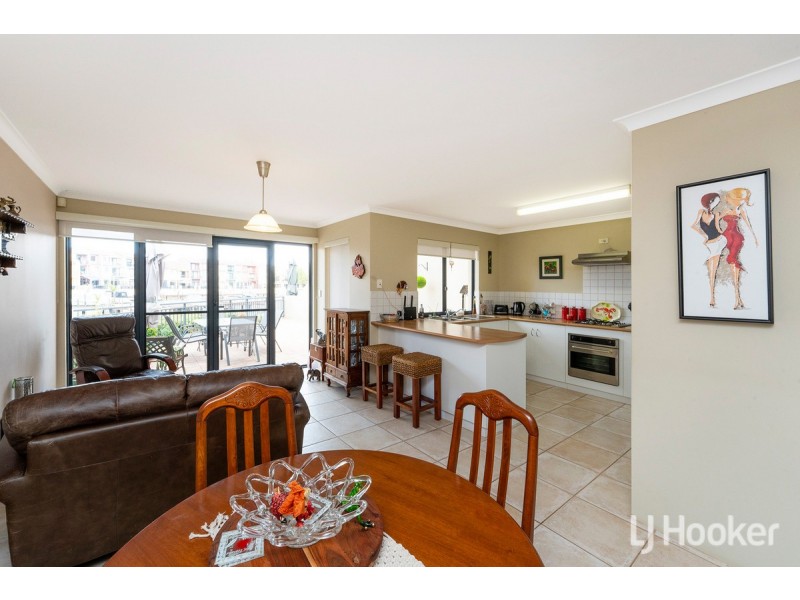 9/69 Westview Parade, Wannanup WA 6210