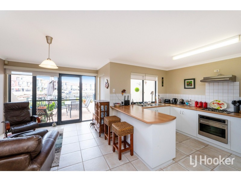 9/69 Westview Parade, Wannanup WA 6210