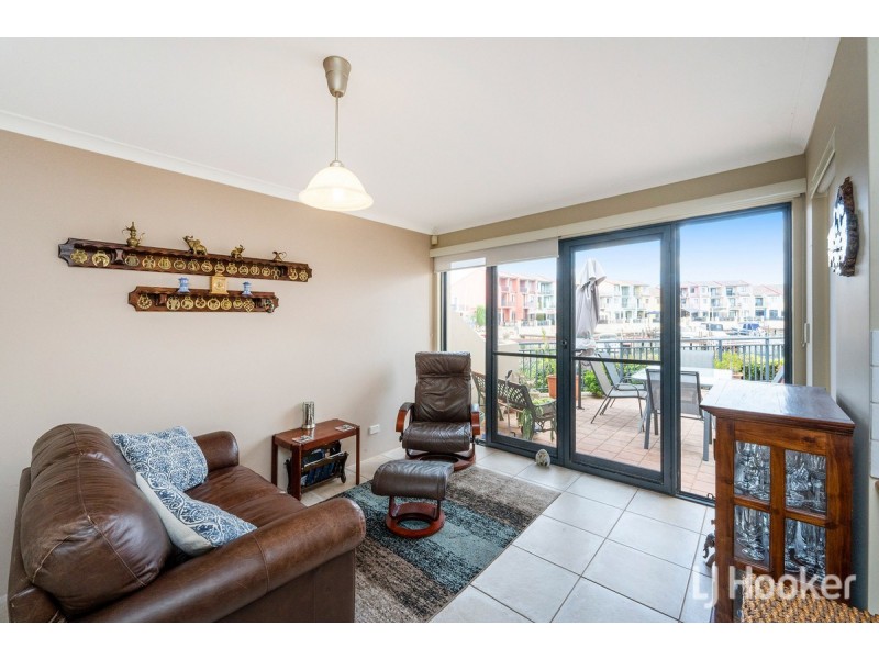 9/69 Westview Parade, Wannanup WA 6210