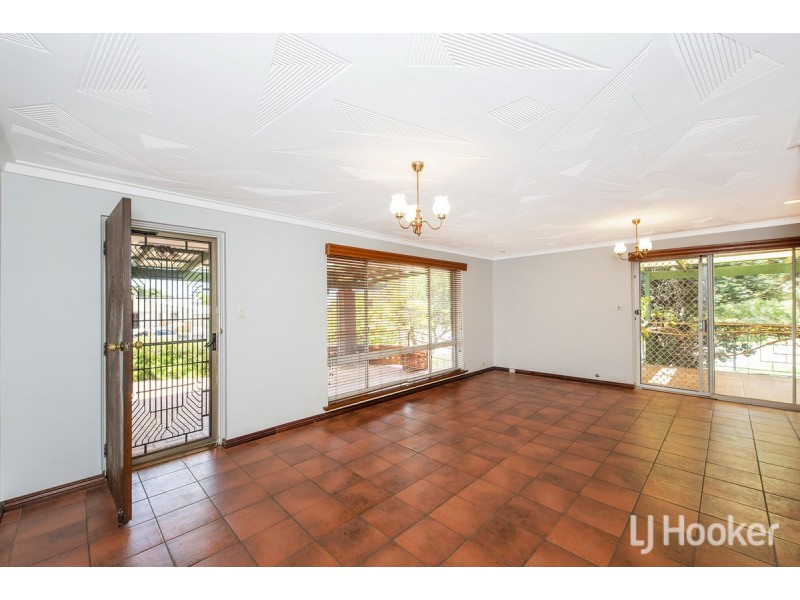 7 Coventry Road, Shoalwater WA 6169