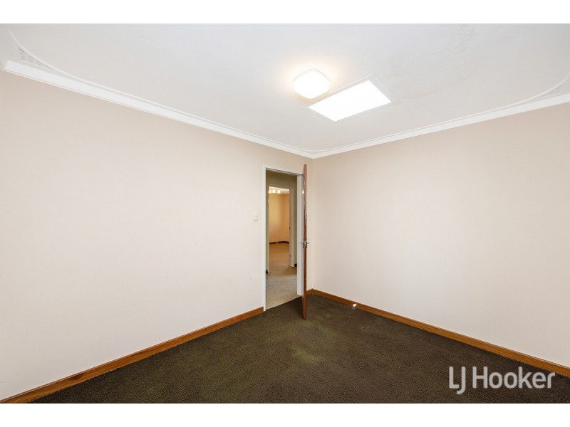 7 Coventry Road, Shoalwater WA 6169