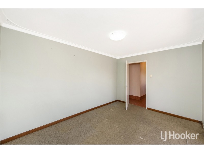 7 Coventry Road, Shoalwater WA 6169