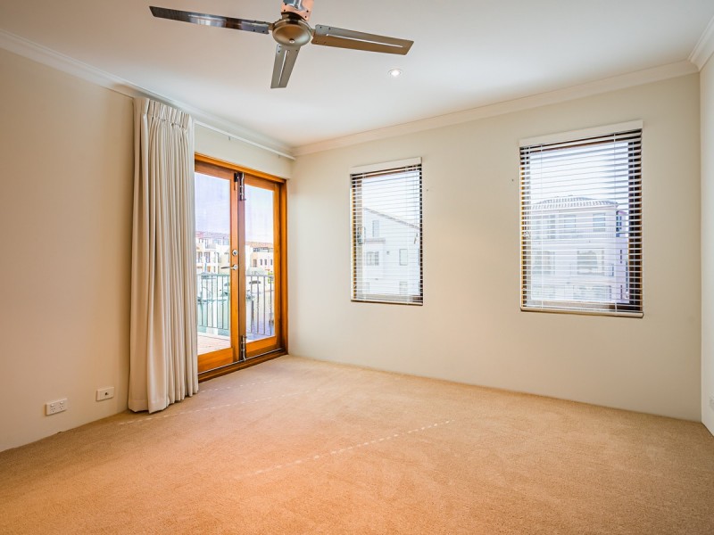 62/18 Port Quays, Wannanup WA 6210