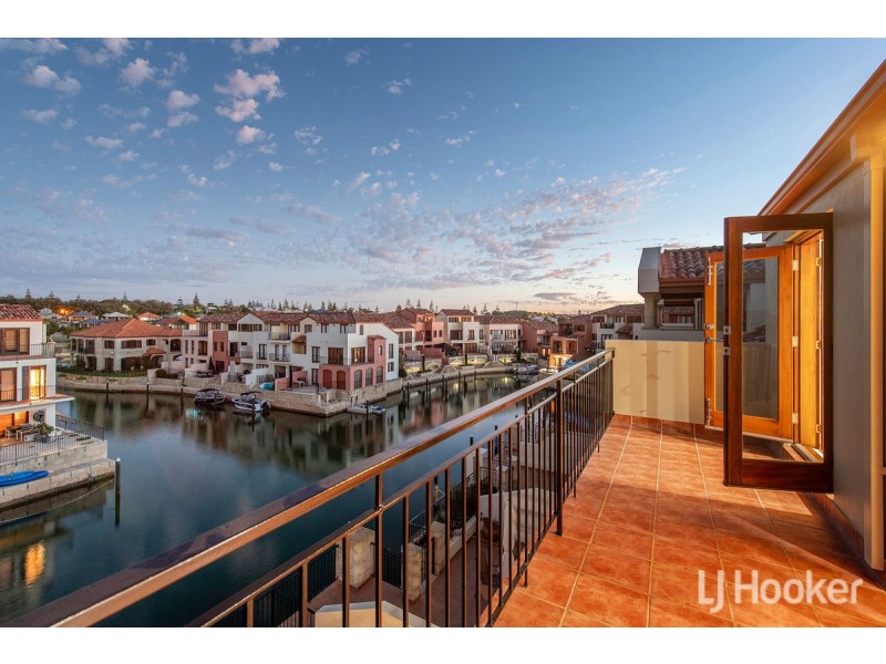 84/18 Port Quays, Wannanup WA 6210