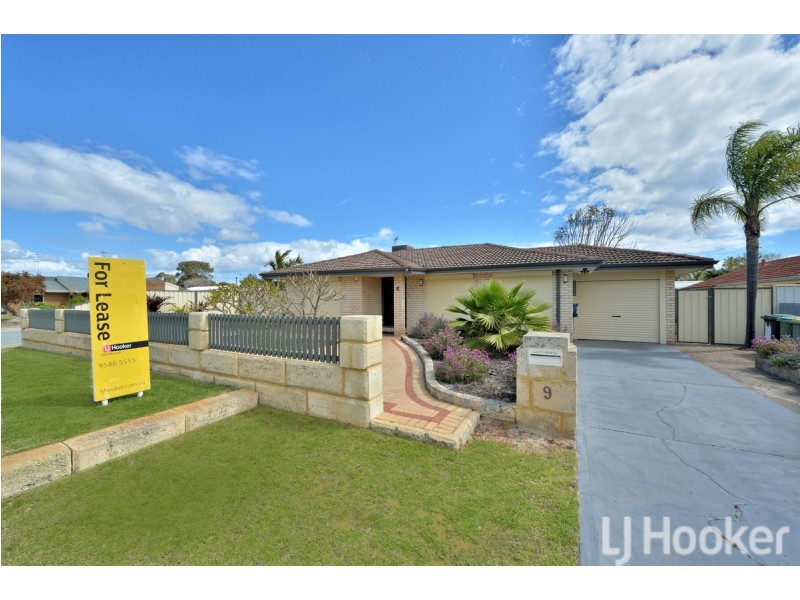 9 Sandalwood Parade, Halls Head WA 6210