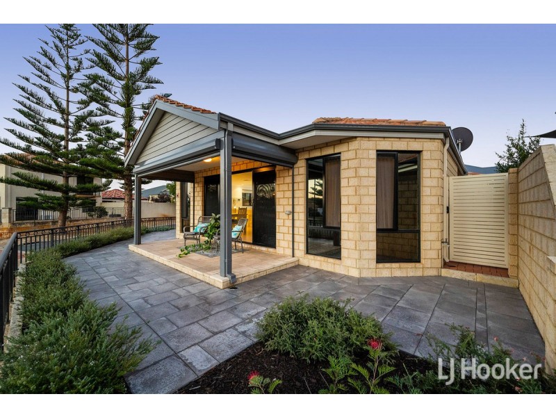 10 Westview Parade, Wannanup WA 6210