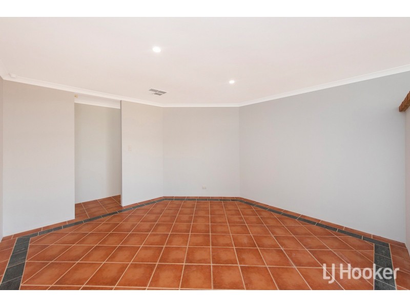 10 Kedron Place, Greenfields WA 6210