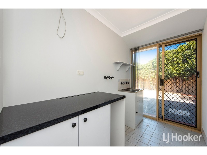 10 Kedron Place, Greenfields WA 6210