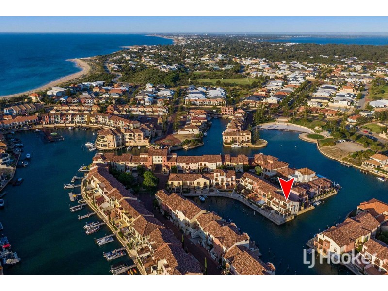 104/18 Port Quays, Wannanup WA 6210