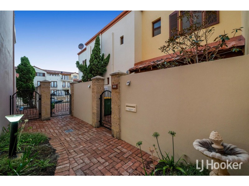 104/18 Port Quays, Wannanup WA 6210
