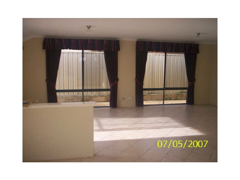 15 Vlamingh Gate, Dudley Park WA 6210