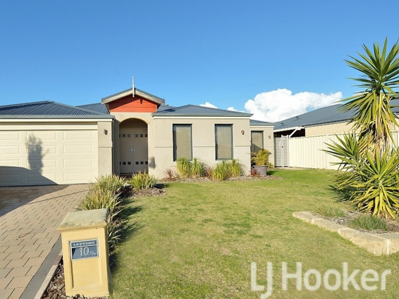 10 Balicup Way, Lakelands WA 6180
