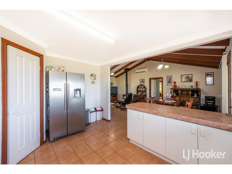 111 Harvey View Drive, Herron WA 6211