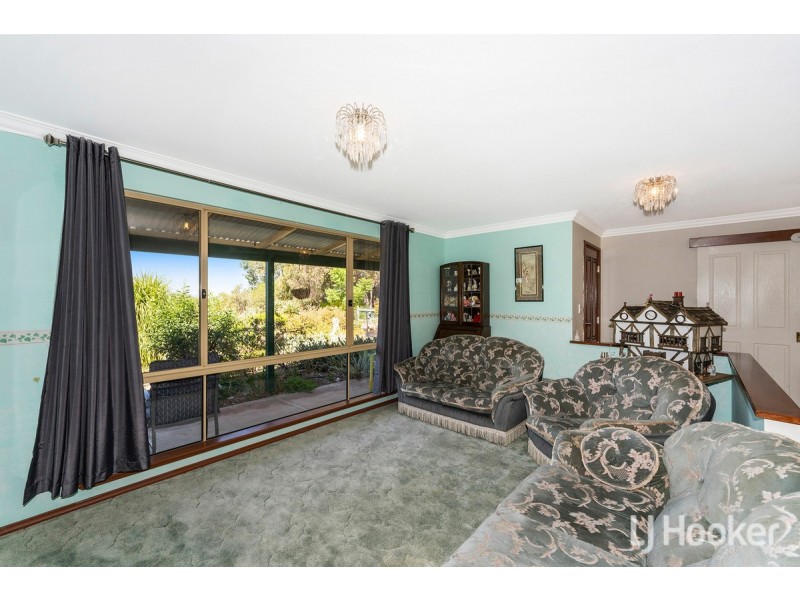 111 Harvey View Drive, Herron WA 6211