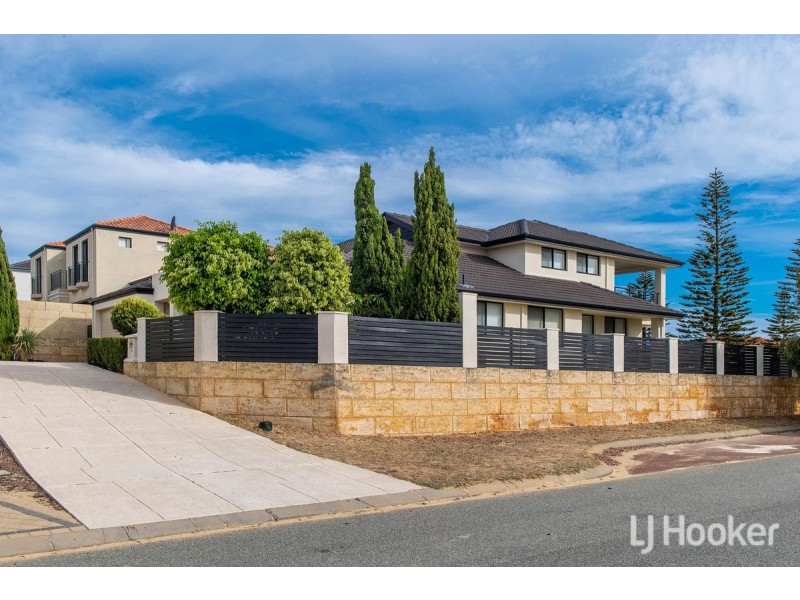 13 Seaview Place, Wannanup WA 6210
