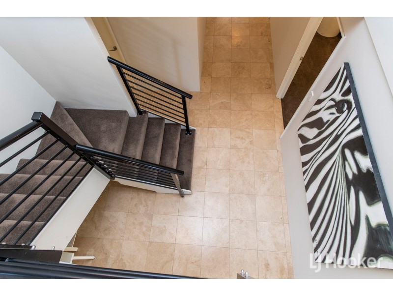 13 Seaview Place, Wannanup WA 6210